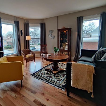 Historic Oak Park Home For 6 / Hemingway District Zewnętrze zdjęcie